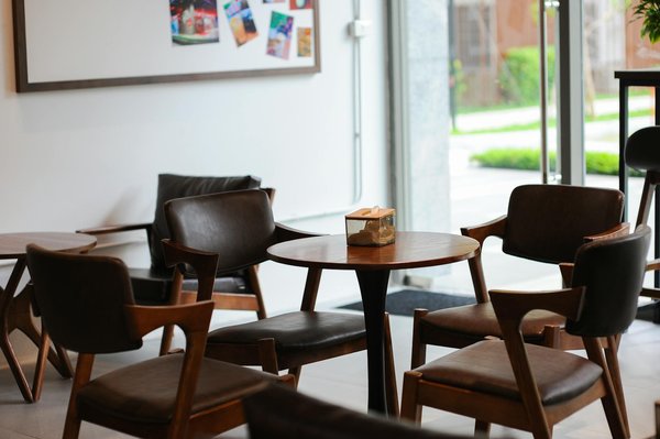 Graffiti d'Entreprise: Art Mural Innovant et Publicité Impactante